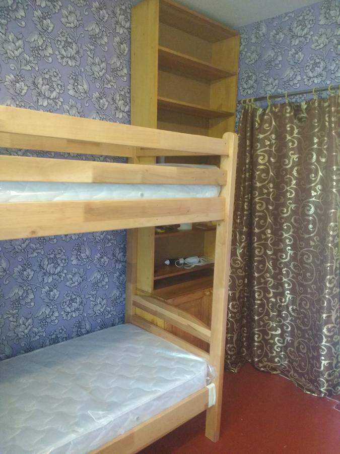 Yourhostel Khar'Kovskii Kiev Buitenkant foto