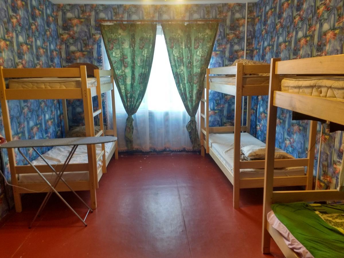 Yourhostel Khar'Kovskii Kiev Buitenkant foto